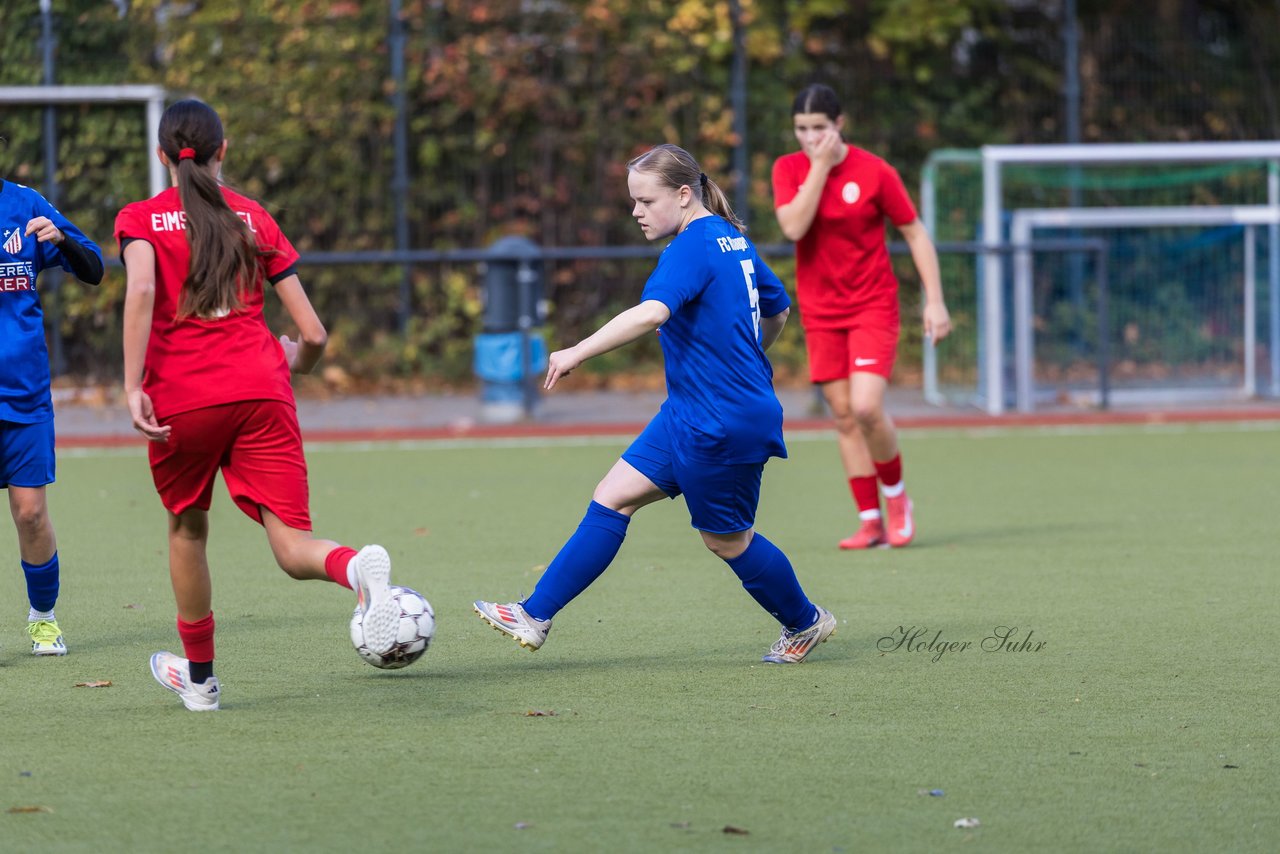 Bild 142 - wCJ Eimsbuettler TV - FC Rosengarten : Ergebnis: 2:0